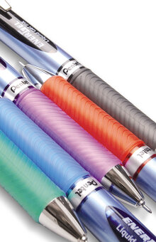 Gelpenna PENTEL EnerGel needle 0,5 grön