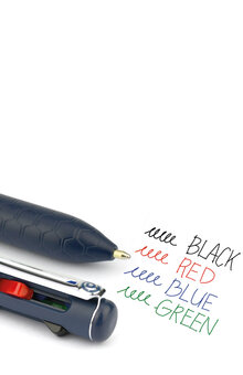 Kulpenna PENTEL iZee 1,0mm 4 färger